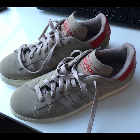 campus shoes price 700